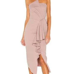 Elliatt Elegant strapless Pink Dress